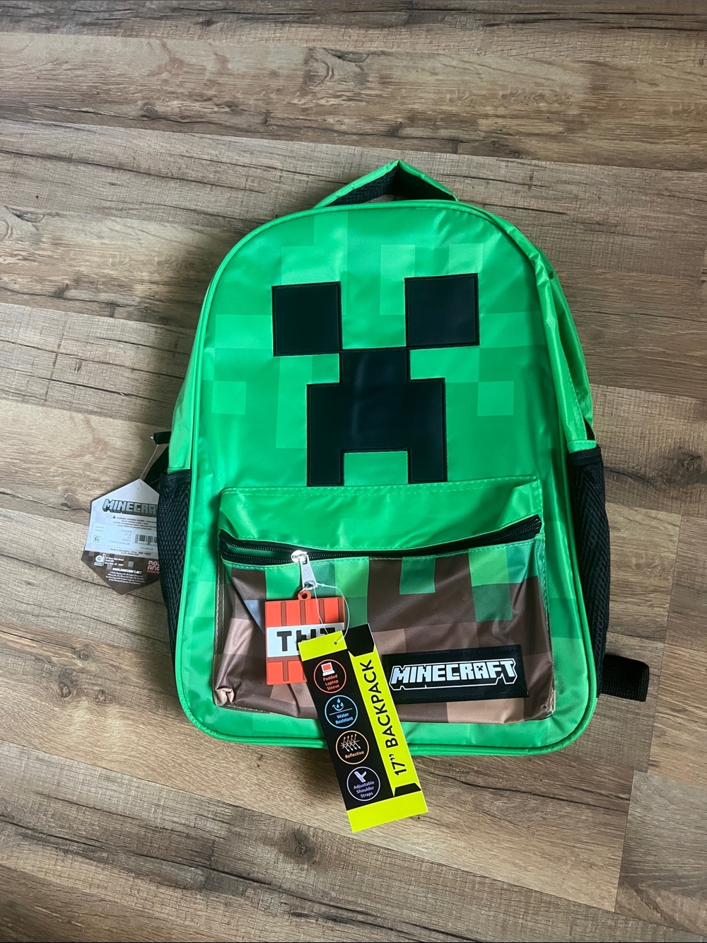 New Minecraft Kids Green Creeper 17”Backpack